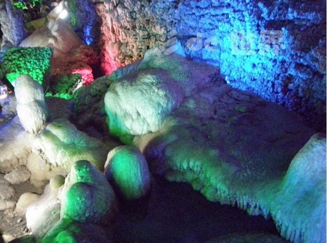 ����ɽѩ����